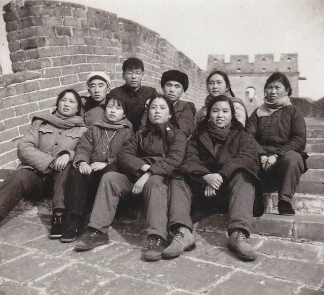 做知青的紀念章哪里可以定制,知青紀念幣定制內(nèi)容有哪些?