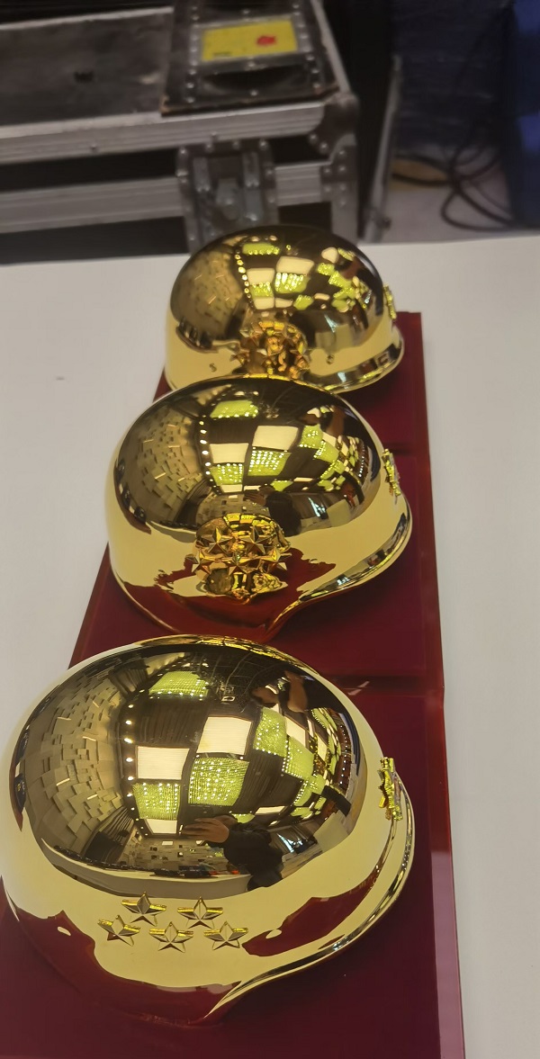 特種兵金銀頭盔定制業(yè)績(jī)達(dá)標(biāo)員工經(jīng)理獎(jiǎng)勵(lì)